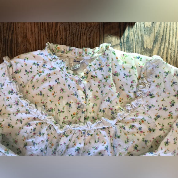 Bernette Vintage Flannel Nightgown—Size L - Picture 2 of 4